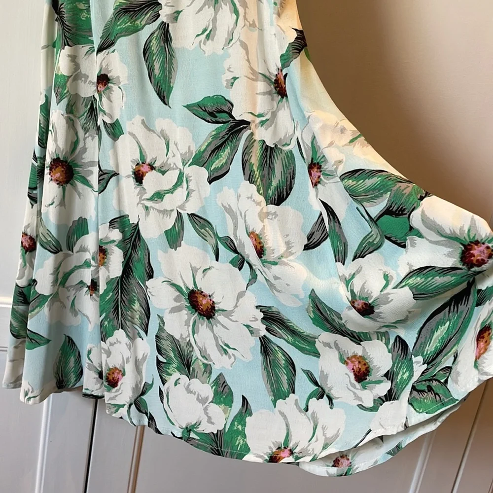 Mink Pink MIDI Dress Size Medium - Picture 2 of 5